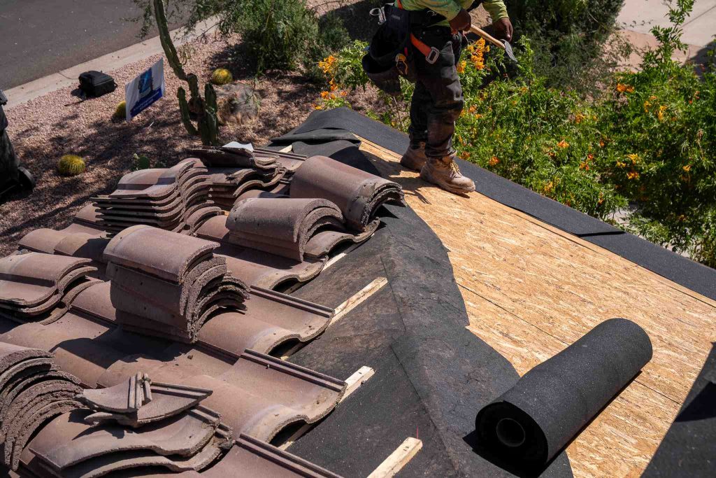 Top to Bottom: Everything You Need to Know About Roofer Services 5 DSC08186 Compressed